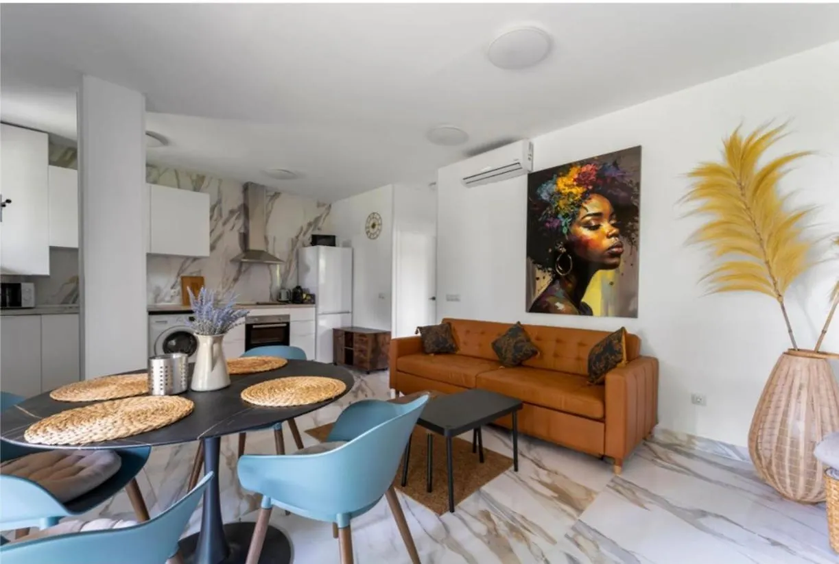 Casa Maria At Green Parrot Apartments At Carihuela Torremolinos