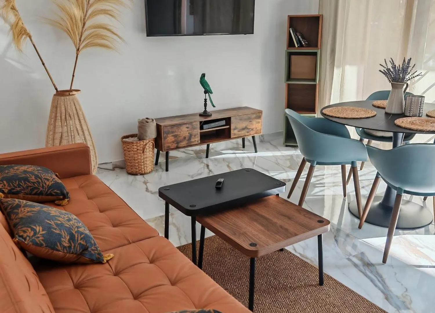 Casa Maria At Green Parrot Apartments At Carihuela Torremolinos