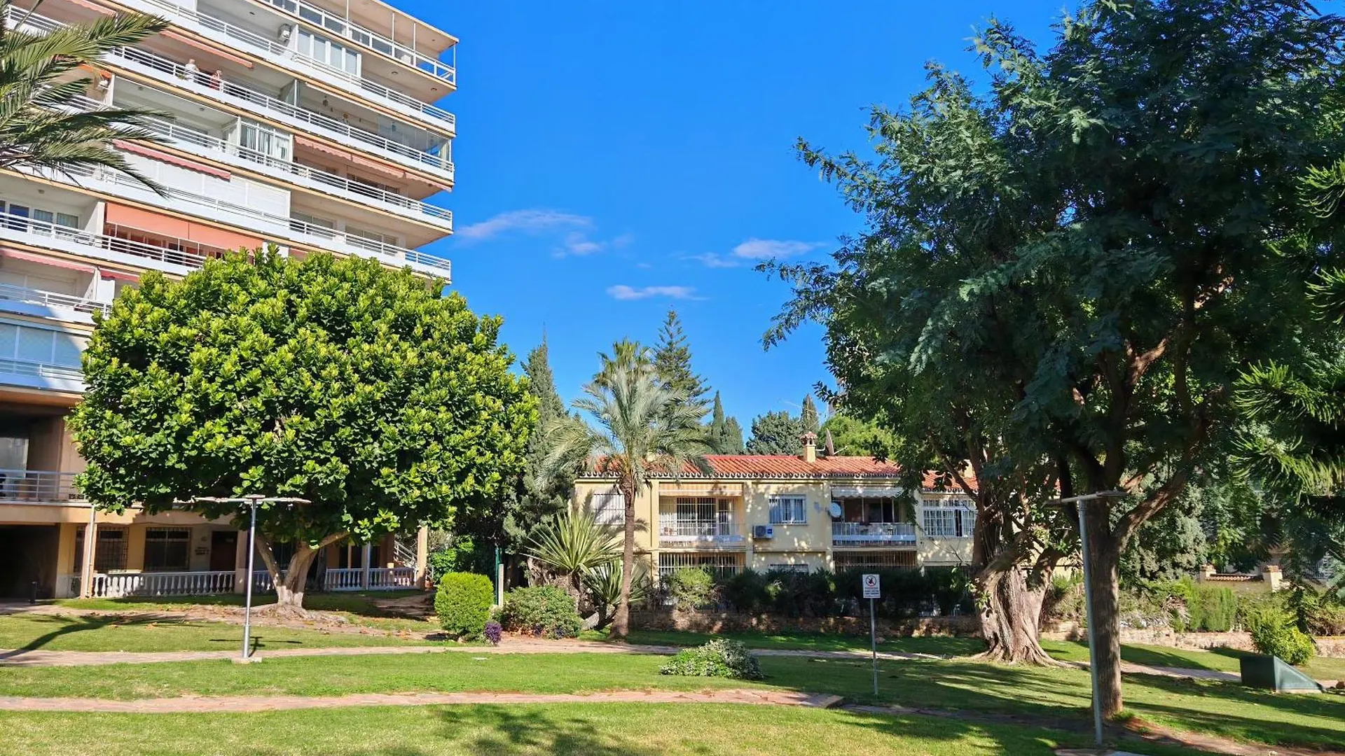 Casa Maria At Green Parrot Apartments At Carihuela Torremolinos 0*,  Spain